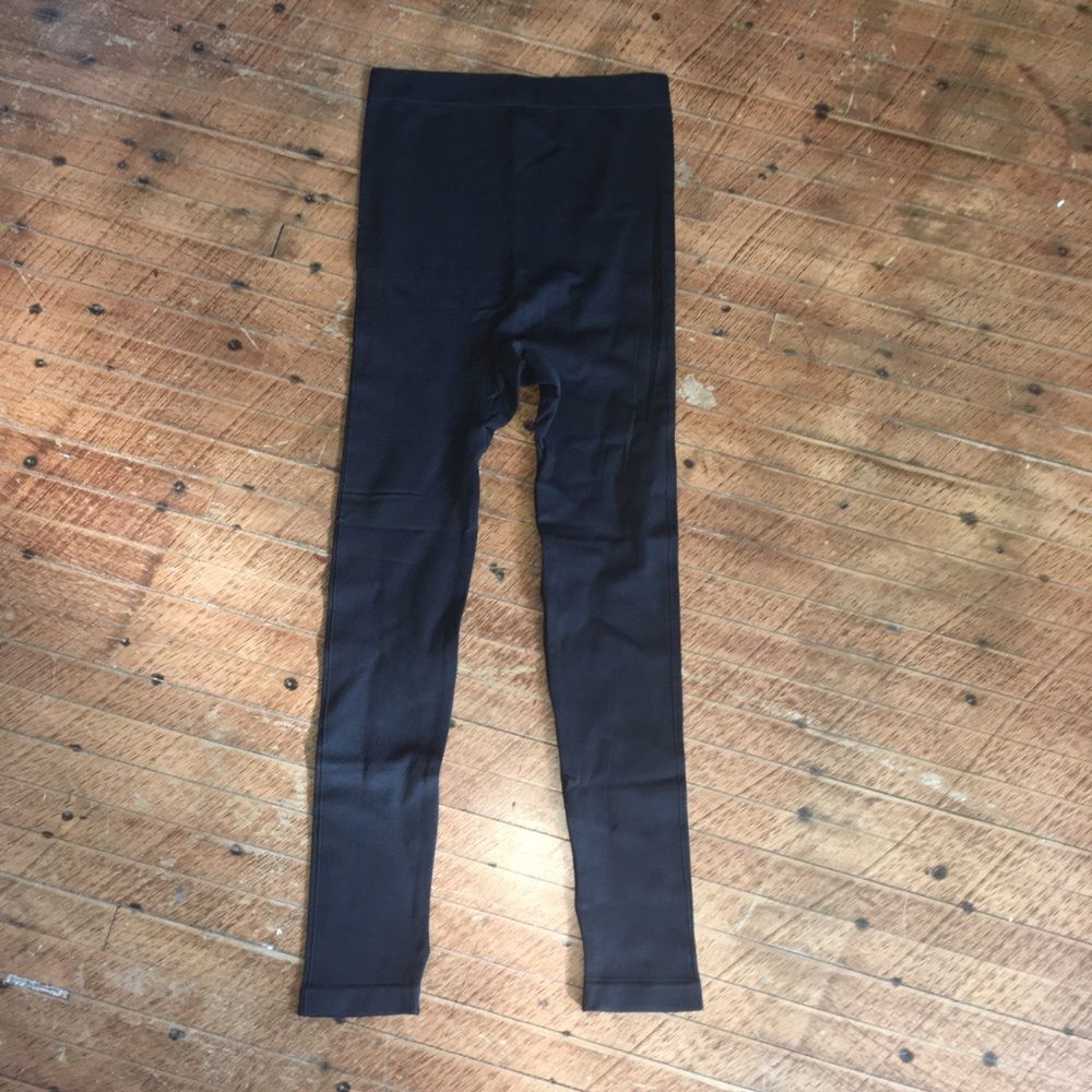 Empetua black shape wear S leggings